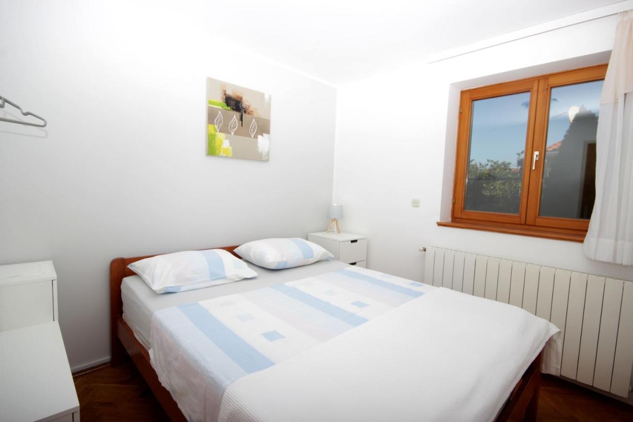 Guest House Bizjak Vinkuran Exterior photo