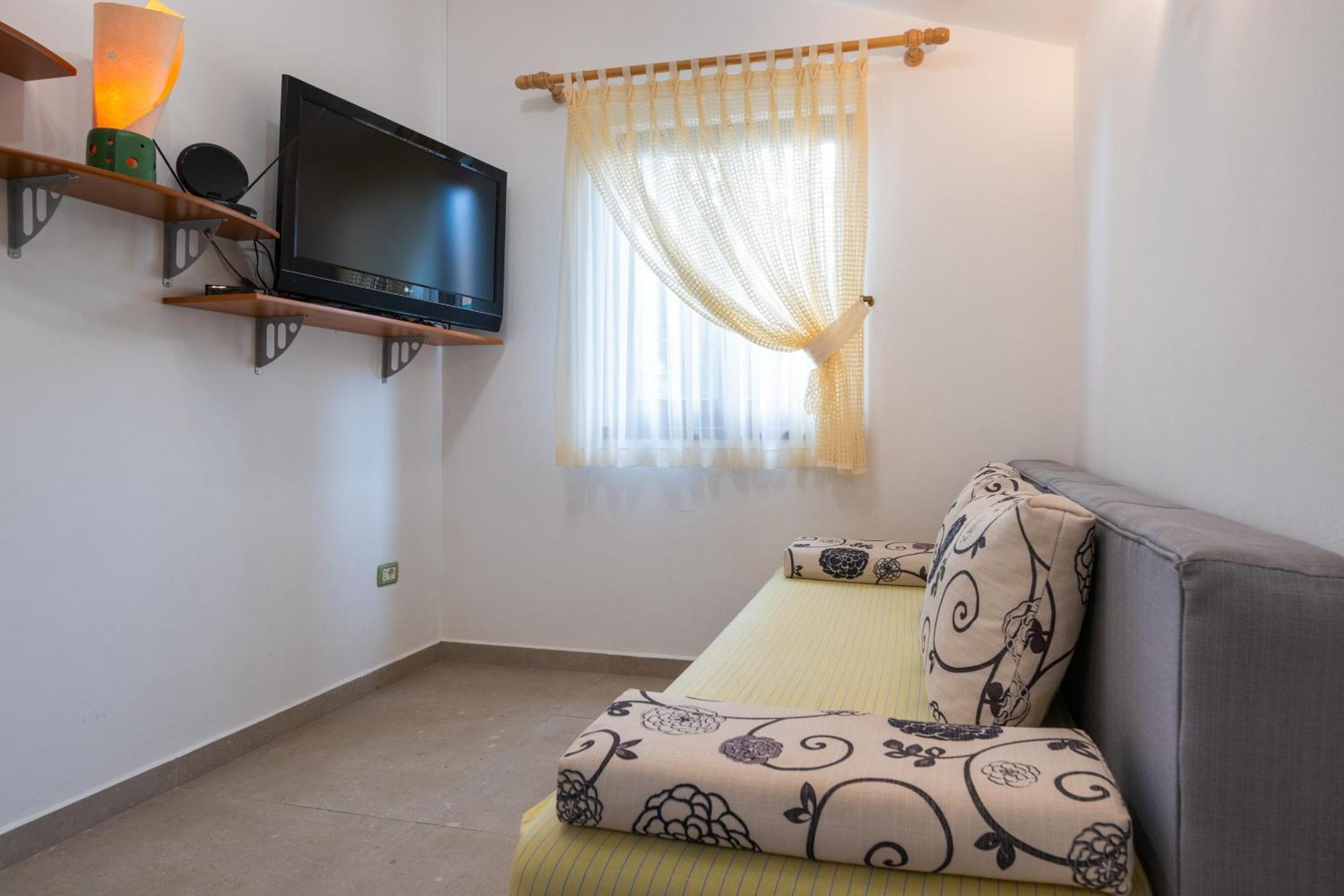 Guest House Bizjak Vinkuran Exterior photo