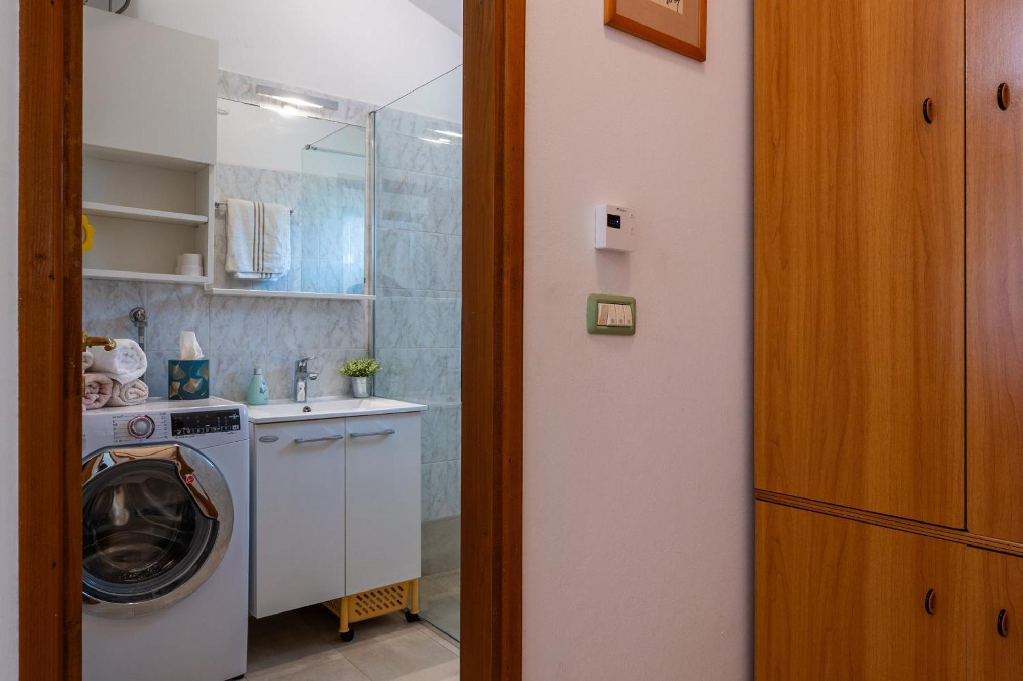 Guest House Bizjak Vinkuran Exterior photo